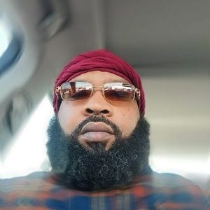 Meet your Posher, Jeffery